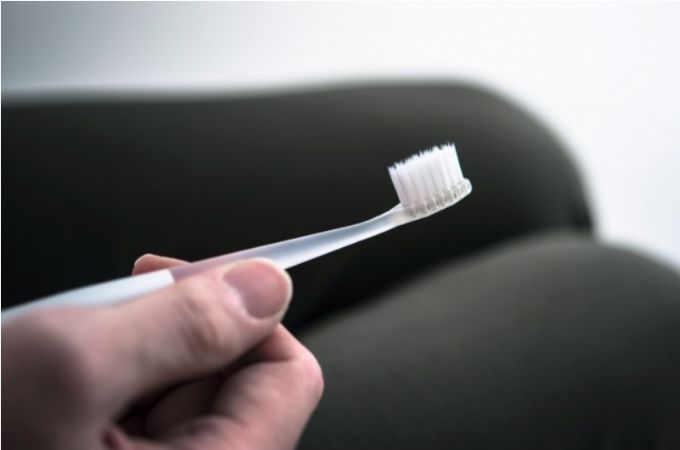 微量の歯磨き粉を推奨