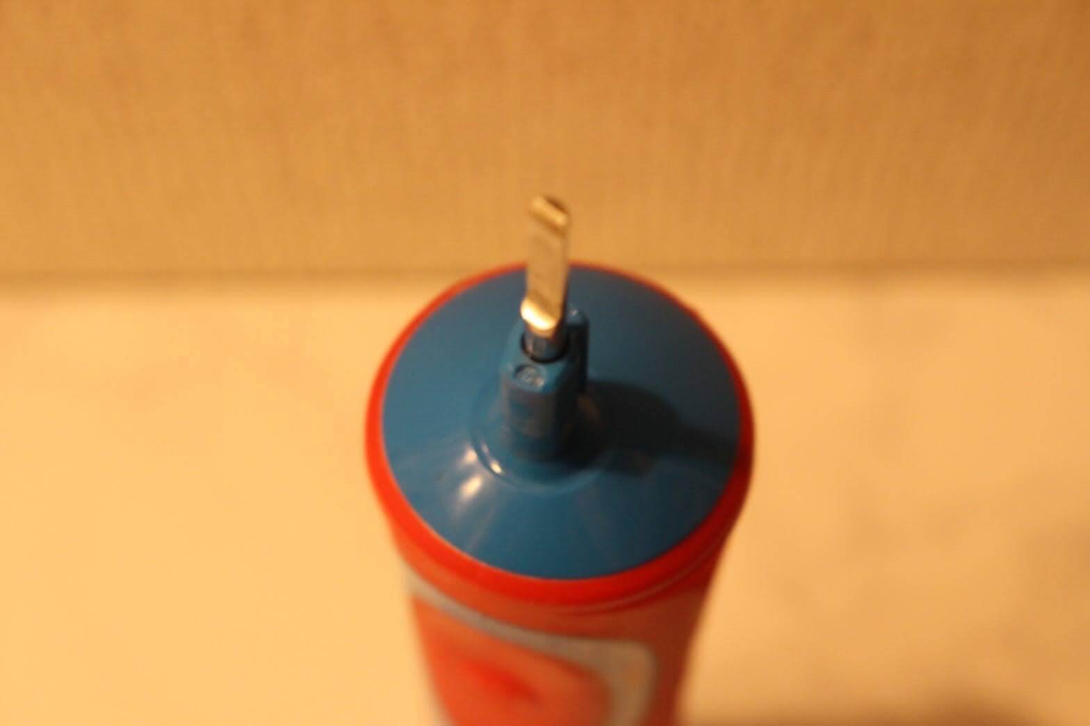 電動歯ブラシの替えブラシ可動部分の臭いを取る方法